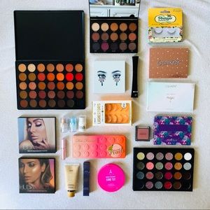 ✨HUGE MAKEUP BUNDLE✨